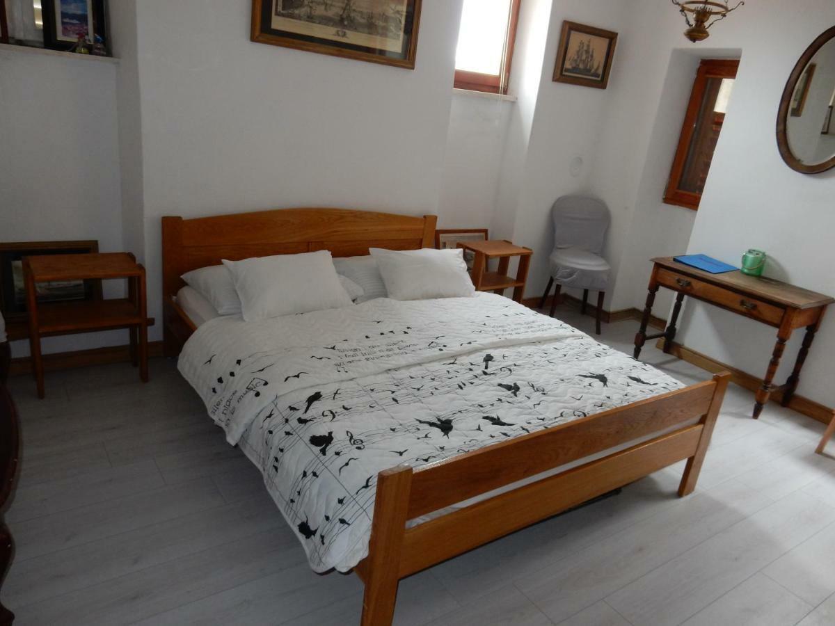 Studios Jacobus Korcula Town Exterior photo