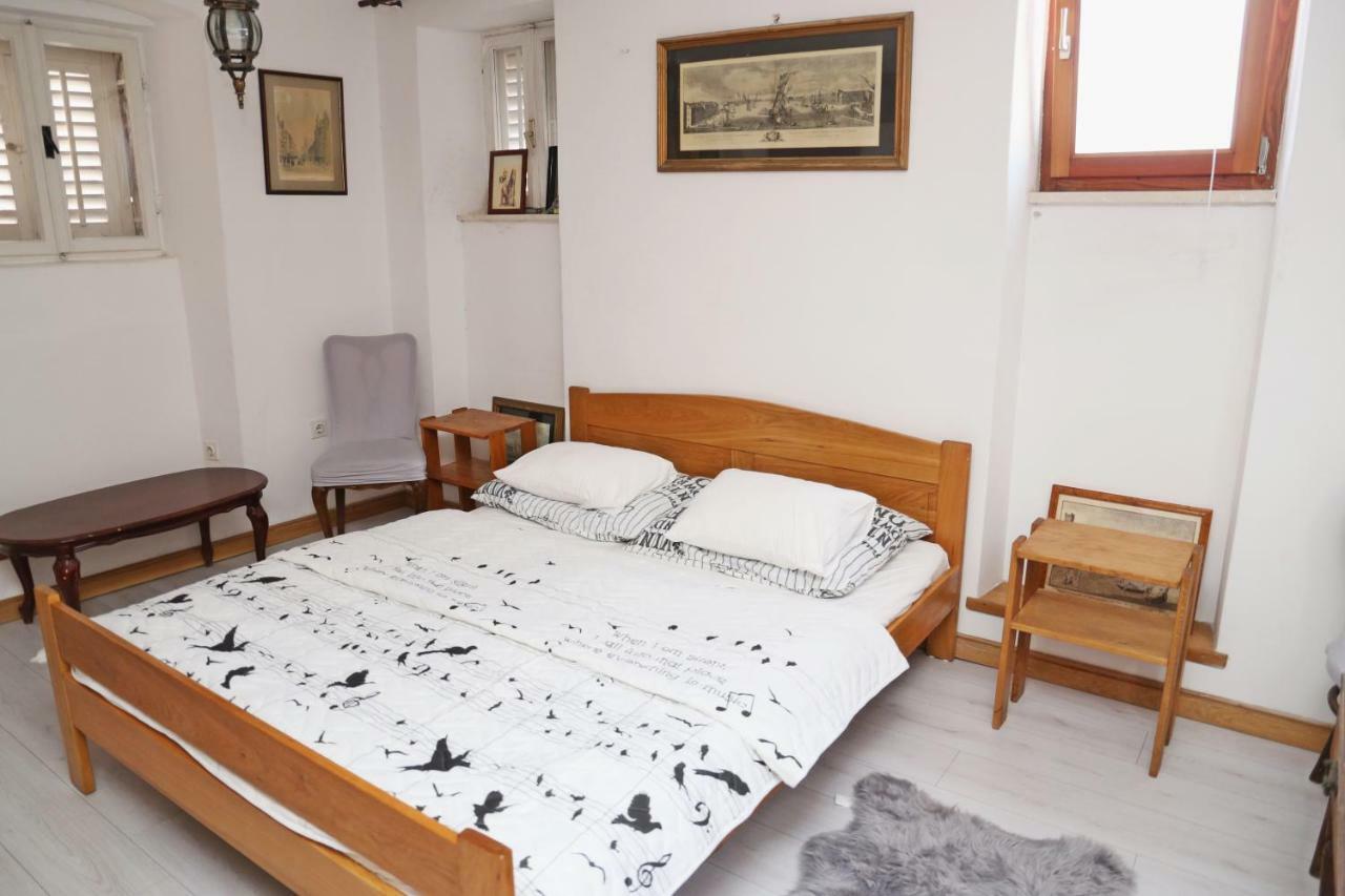 Studios Jacobus Korcula Town Exterior photo