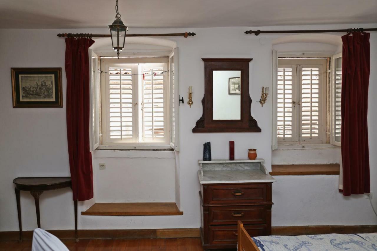 Studios Jacobus Korcula Town Exterior photo