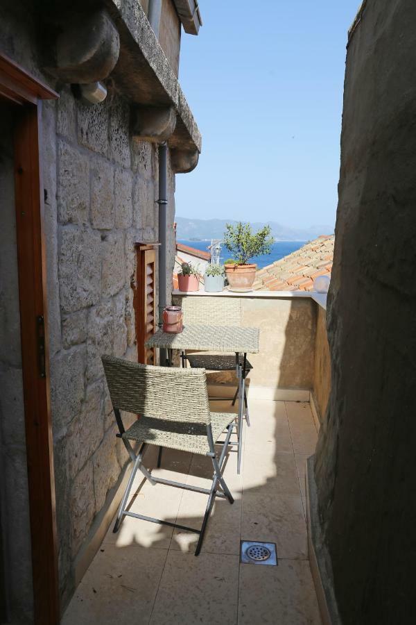 Studios Jacobus Korcula Town Exterior photo